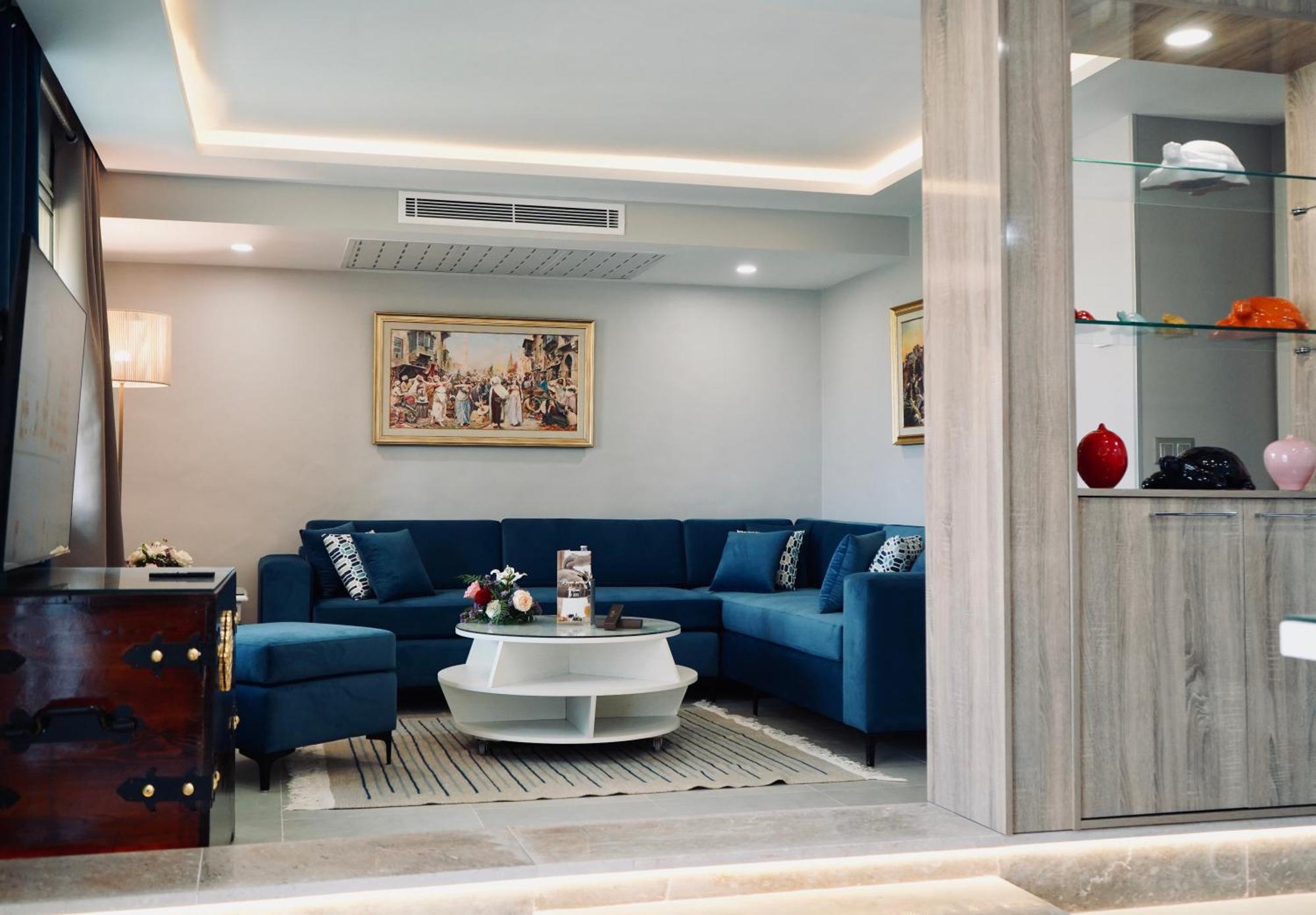 Suites Hotel Les Charmilles & Spa Ла-Марса Экстерьер фото